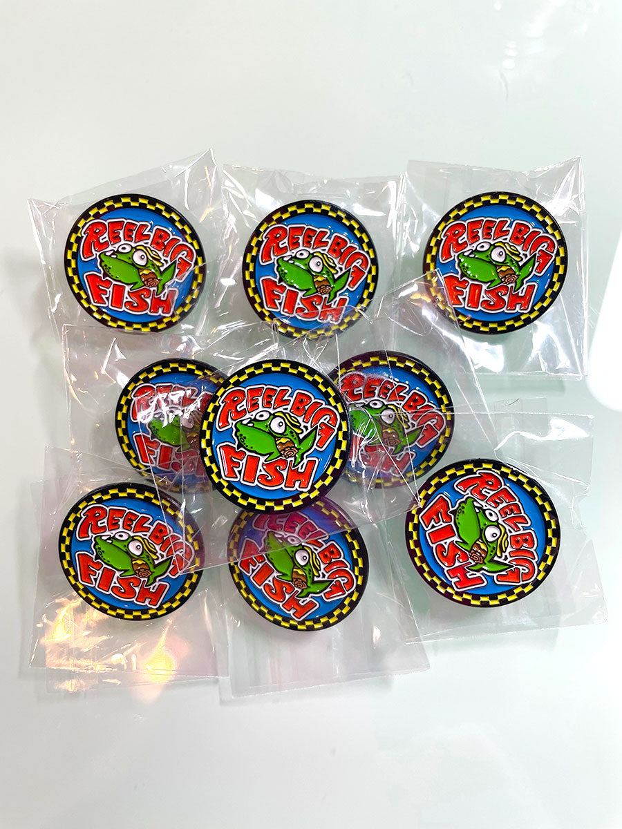 Mean Fish Emaille-Anstecker