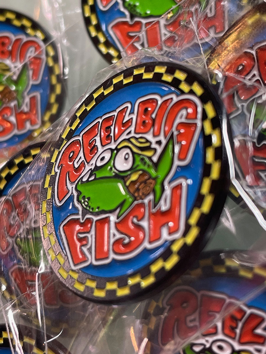Mean Fish Emaille-Anstecker