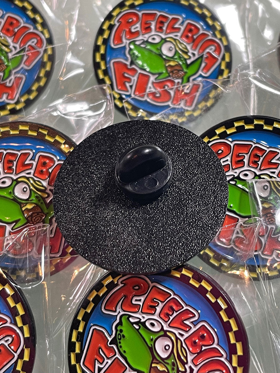 Mean Fish Emaille-Anstecker