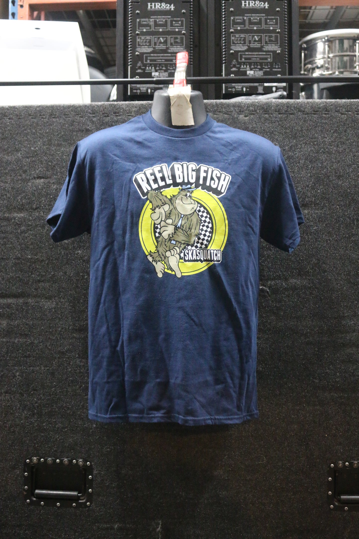 Skasquatch tee - size medium