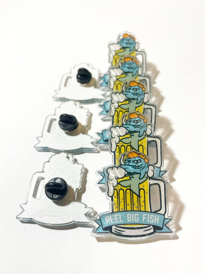 Broche en acrylique pour bain à remous en forme de chope de bière