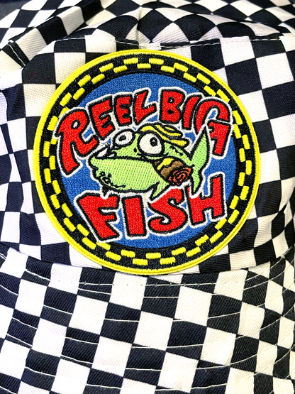 Round Silly Fish checkered bucket hat
