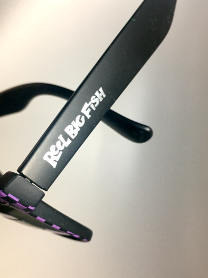 2019 purple checkered sunglasses with case - DISPLAY