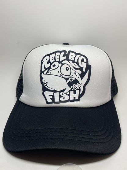 Casquette de camionneur avec logo de poisson idiot
